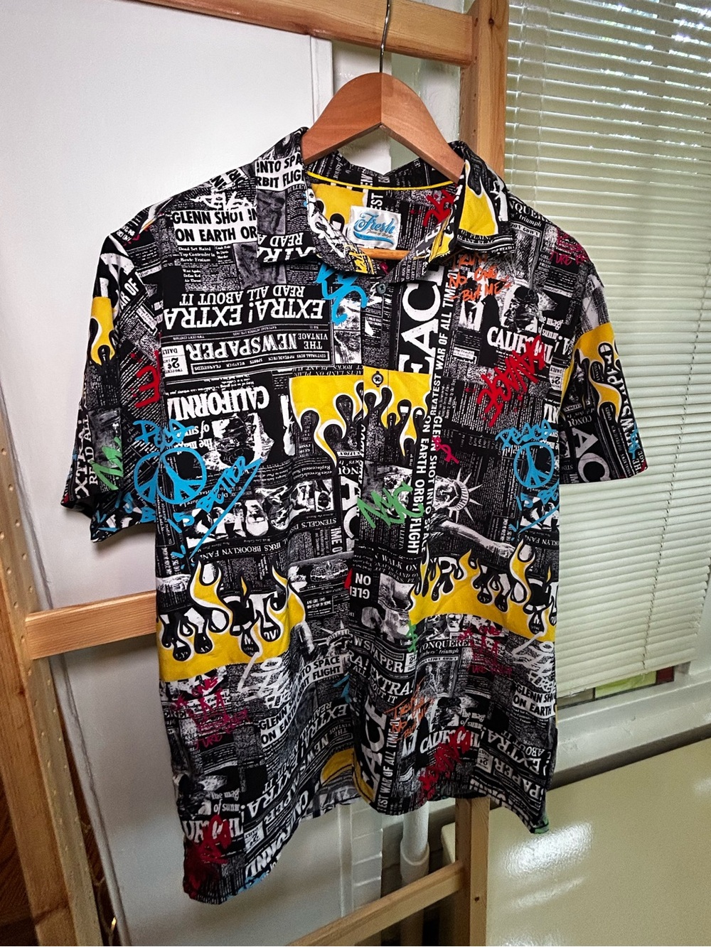 Fresh Prince of Bel-Air Newspaper Graffiti Button-Up, 90s Retro Shirt - Large - Picture 2 of 6
